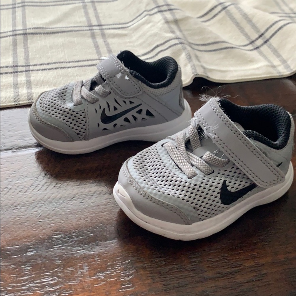 Baby gray Nike Shoes